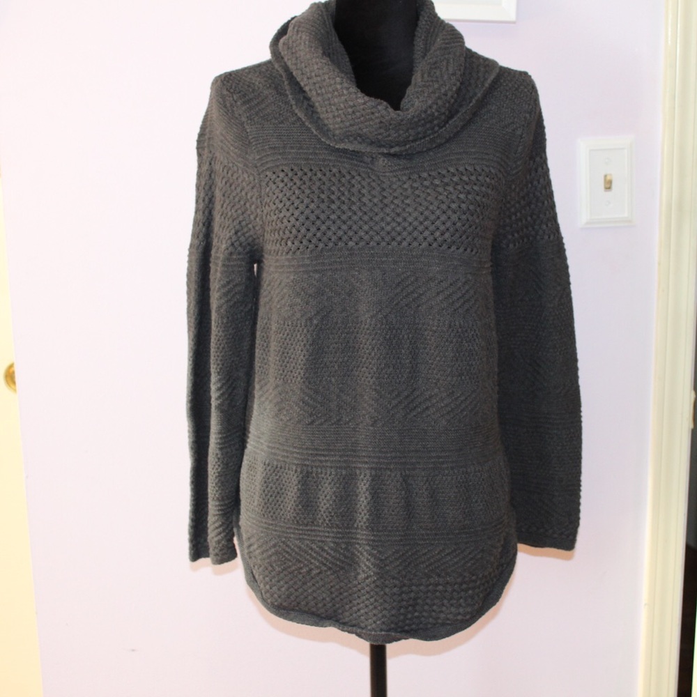 Eight Eight Eight Grey turtleneck sweater